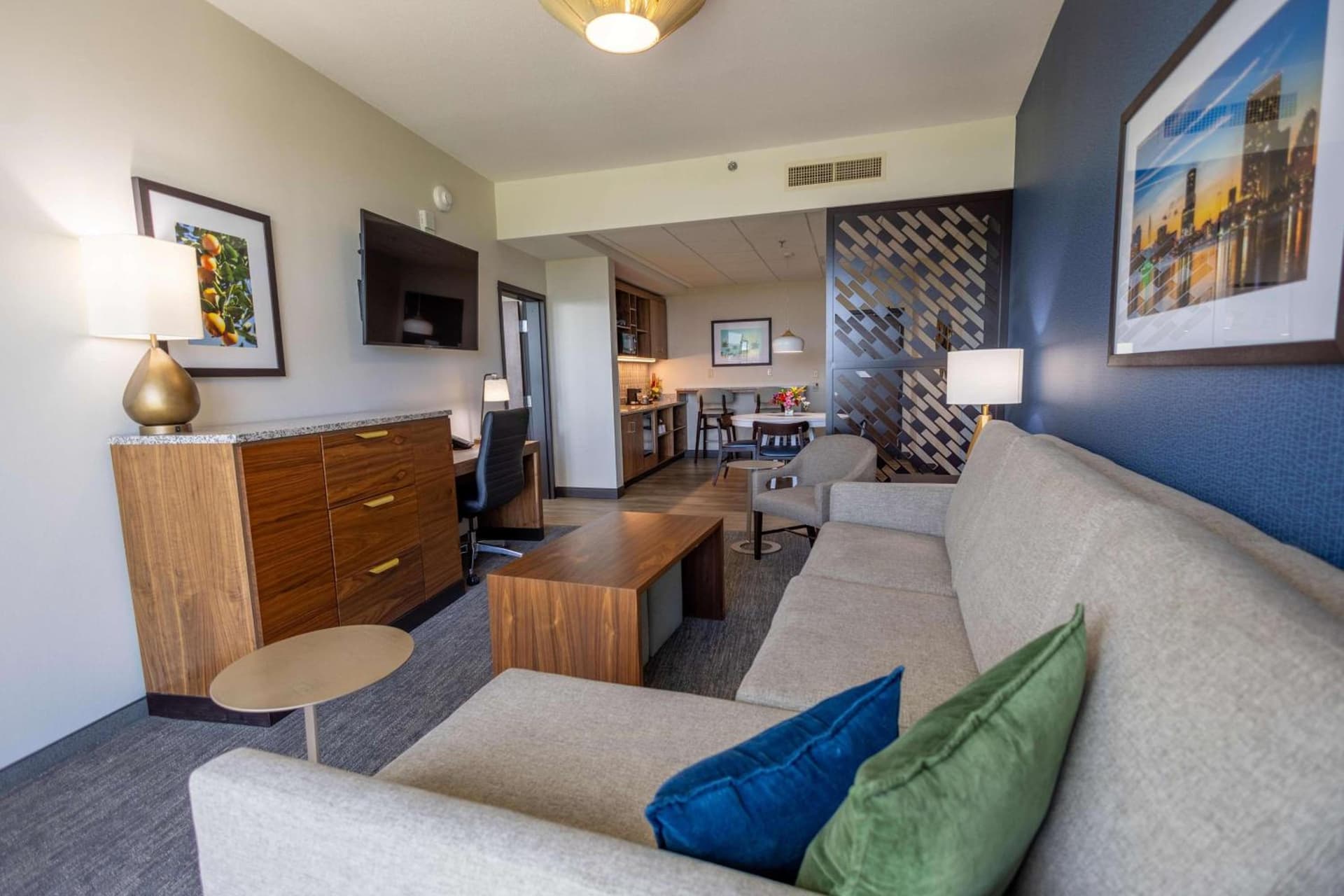 Drury Plaza Hotel Orlando - Disney Springs Area gallery photo in Orlando, FL — image 8