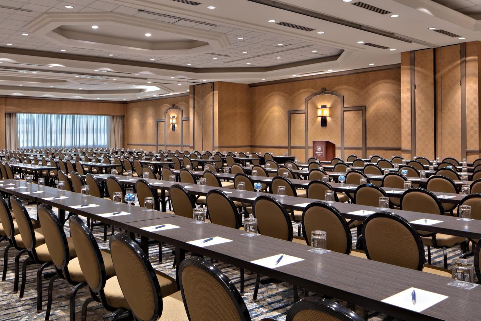 Sheraton Dallas Hotel property photo 39 of 84 in Dallas, Texas