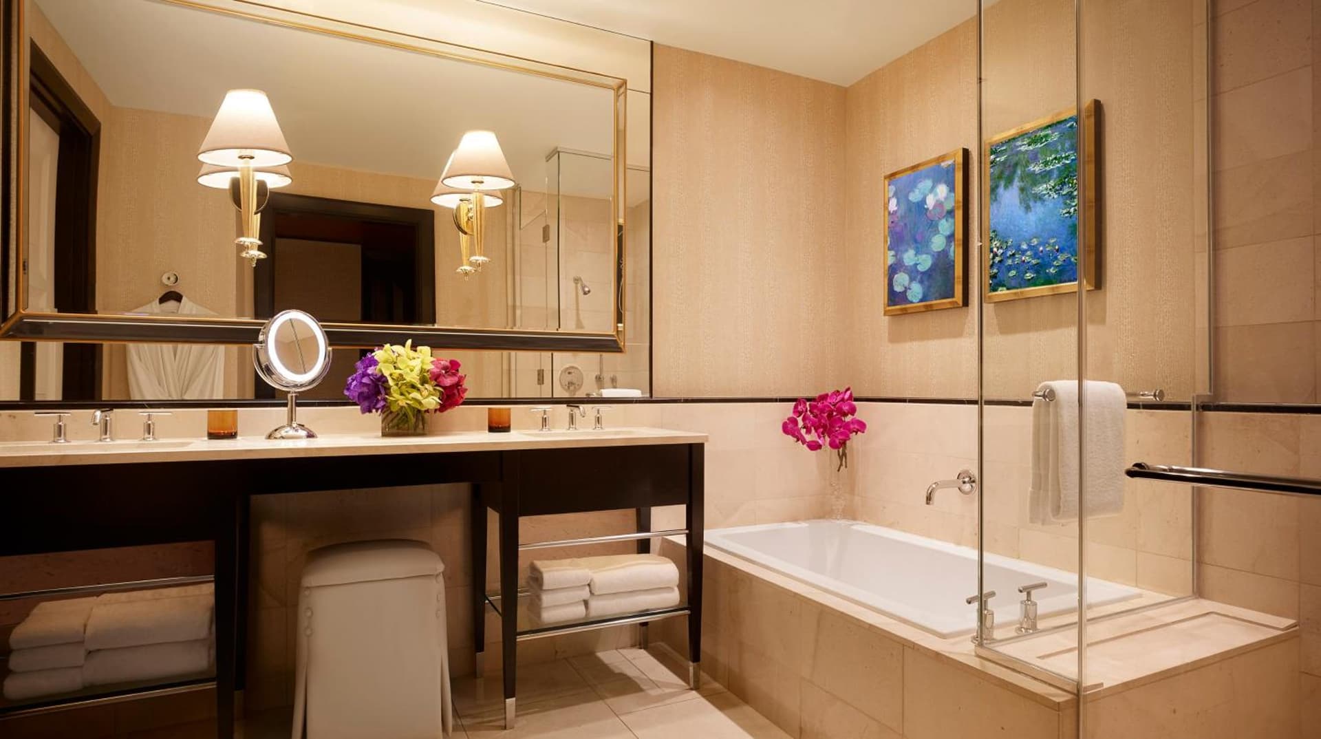 Encore at Wynn Las Vegas interior in Las Vegas, NV — gallery photo 2