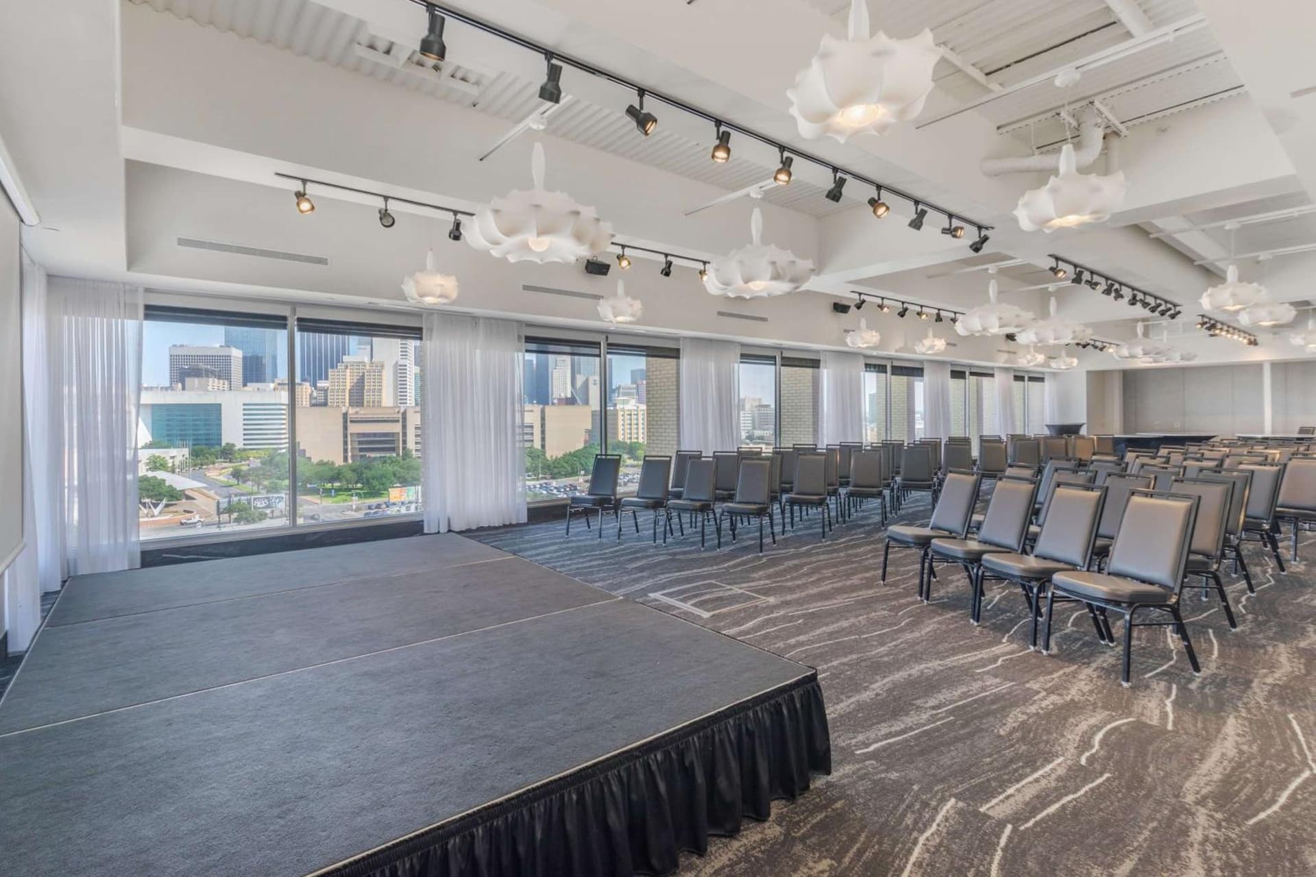 Lorenzo Hotel Dallas, Tapestry Collection by Hilton property photo 9 of 138 in Dallas, Texas