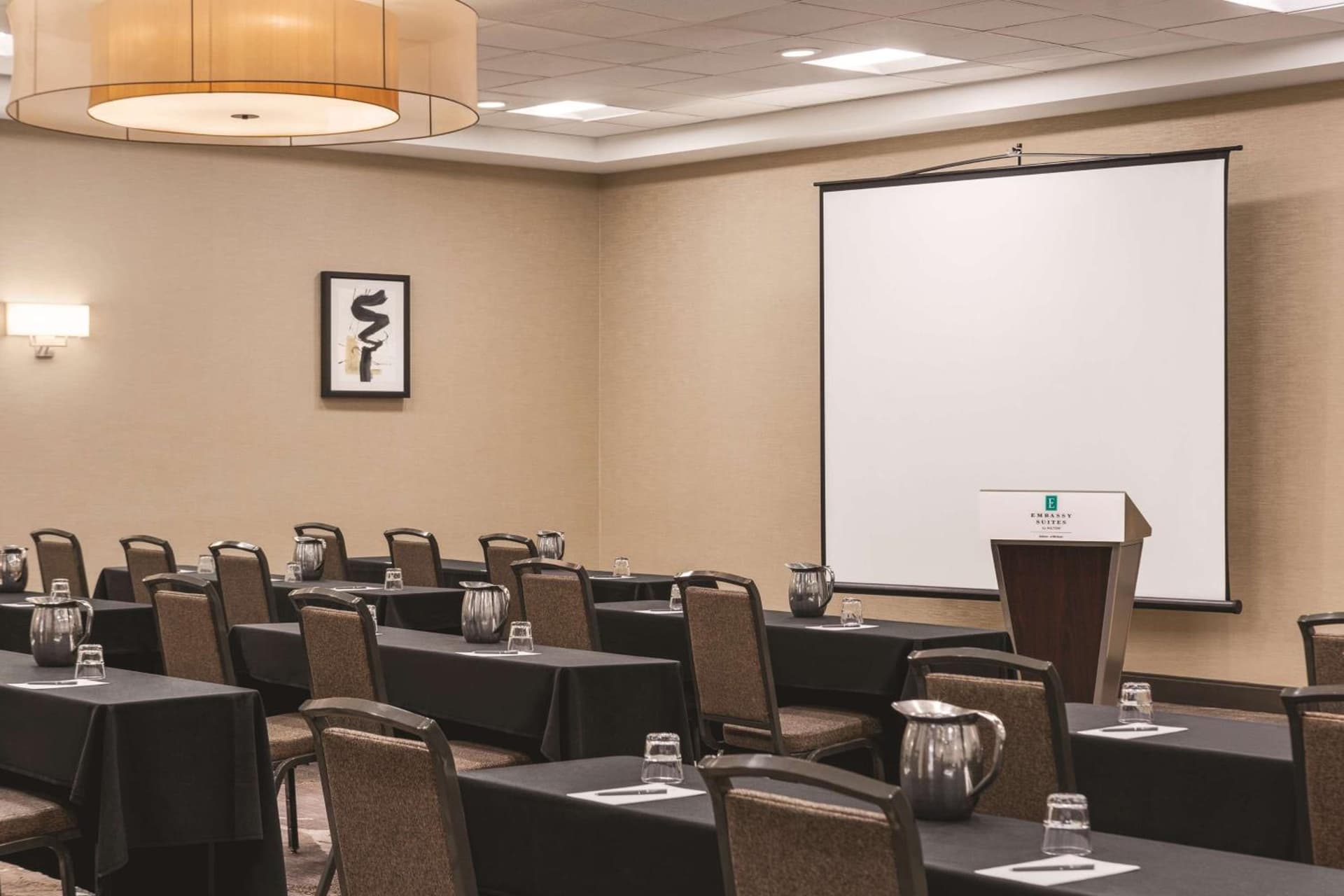 Embassy Suites by Hilton Baltimore at BWI Airport gallery photo in Linthicum Heights, MD — image 48