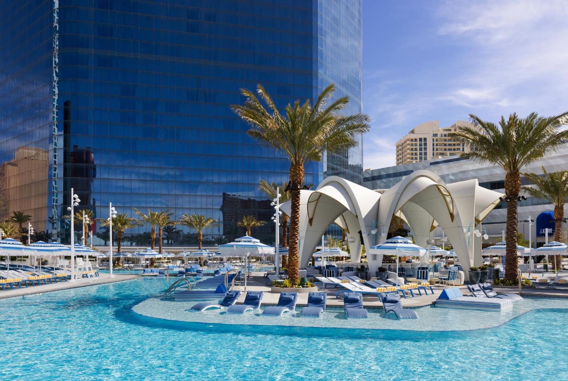 Fontainebleau Las Vegas, MICHELIN Key Award Hotel gallery photo in Las Vegas, NV — image 15