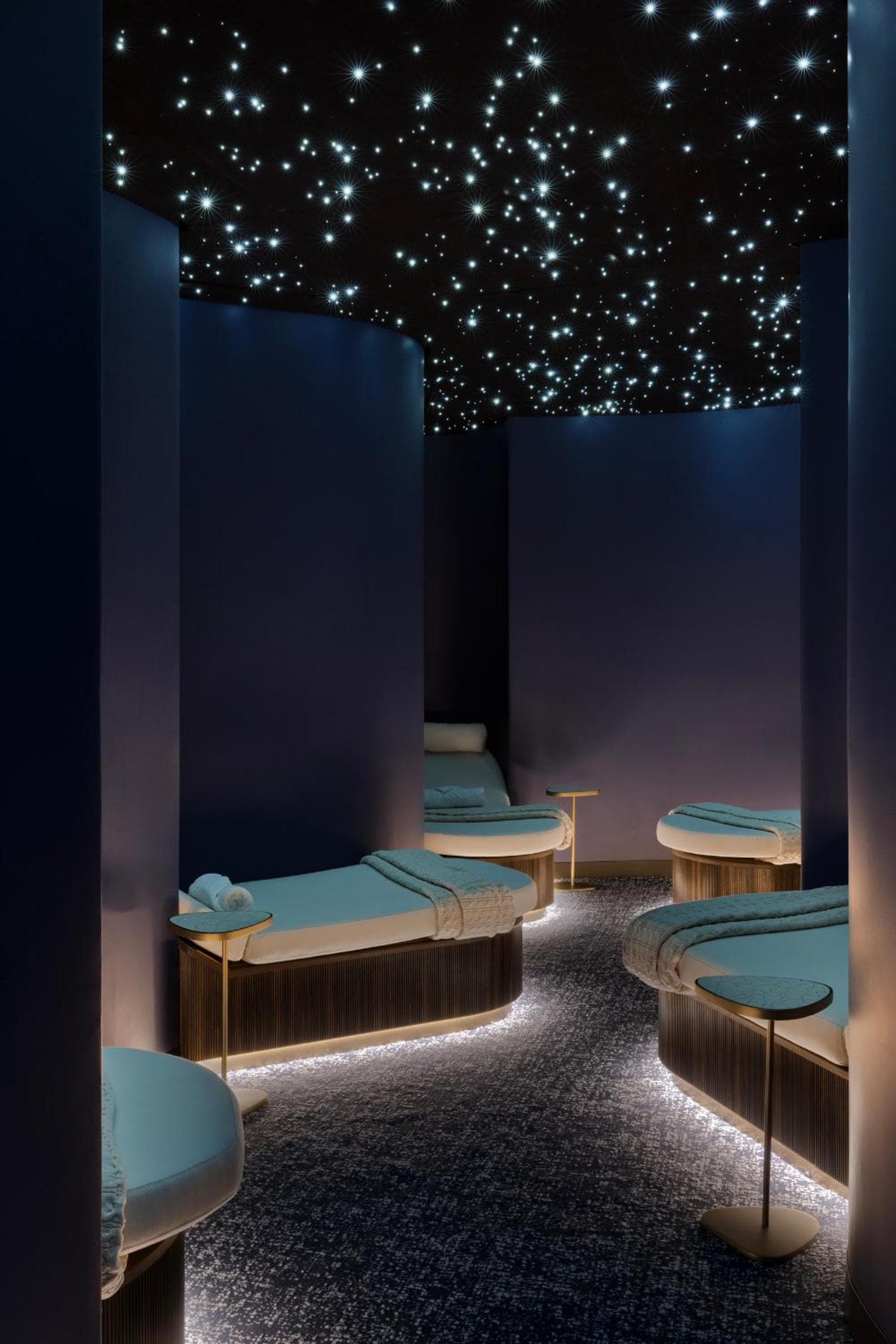 Fontainebleau Las Vegas, MICHELIN Key Award Hotel gallery photo in Las Vegas, NV — image 82
