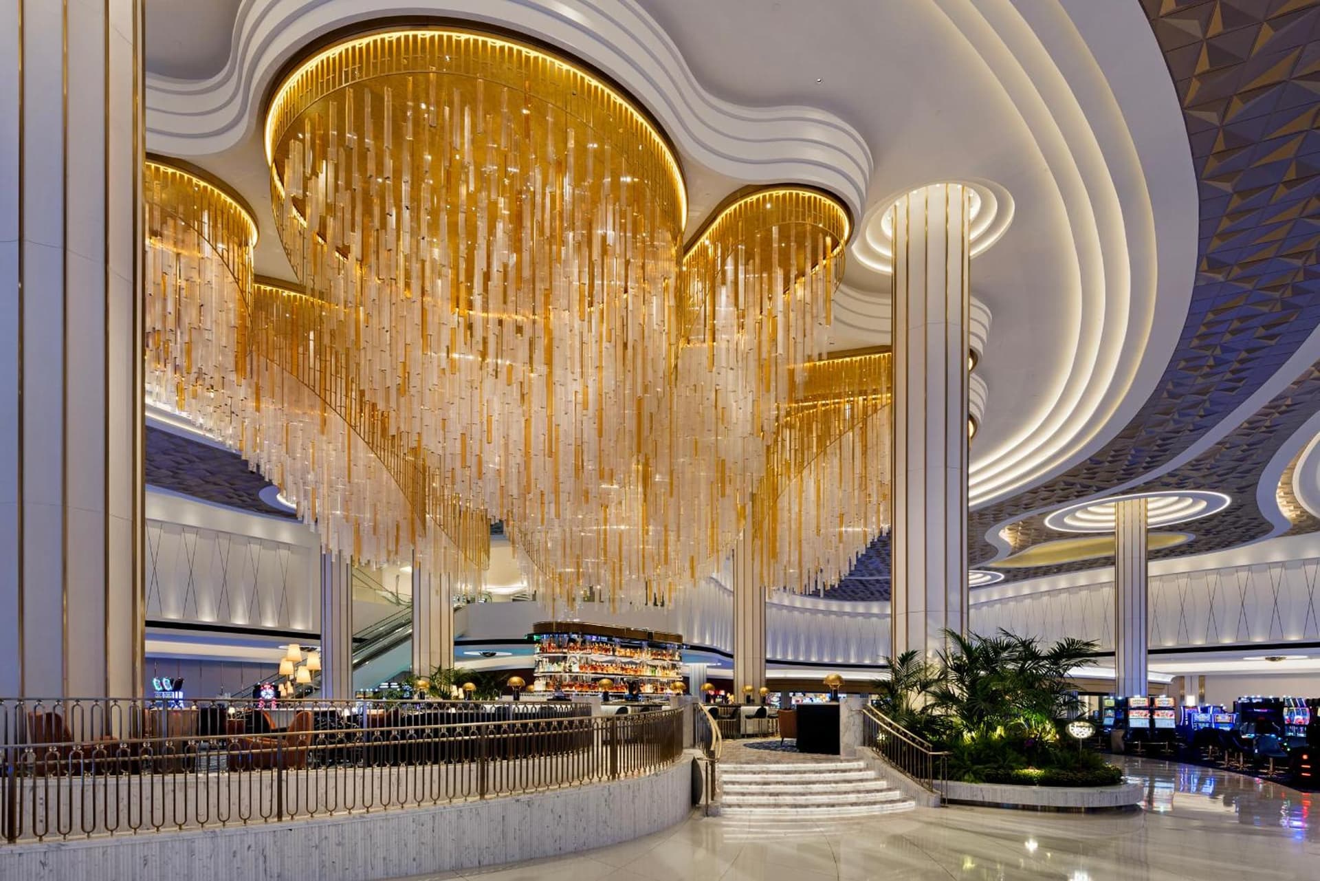 Fontainebleau Las Vegas, MICHELIN Key Award Hotel gallery photo in Las Vegas, NV — image 7