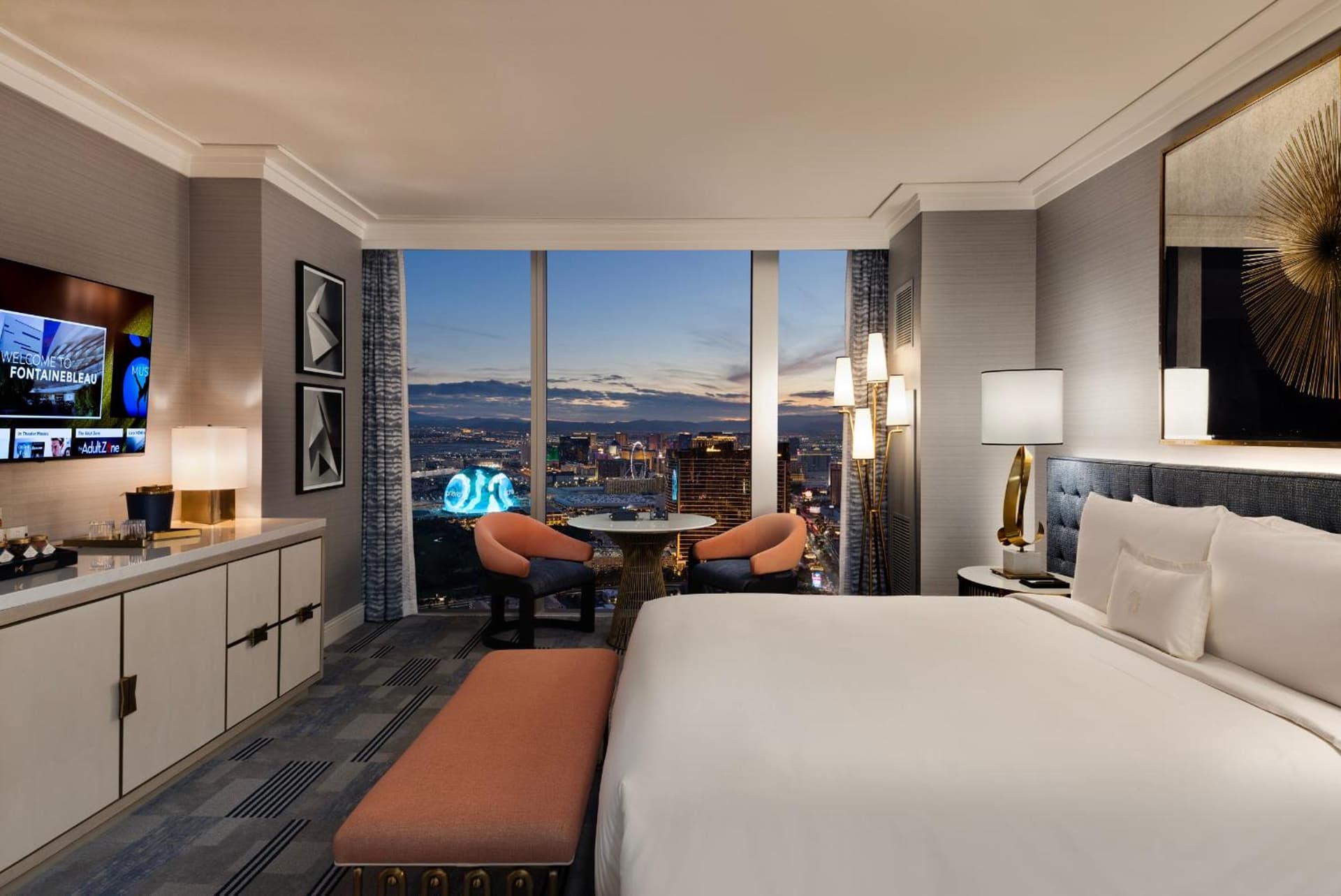 Fontainebleau Las Vegas, MICHELIN Key Award Hotel gallery photo in Las Vegas, NV — image 61