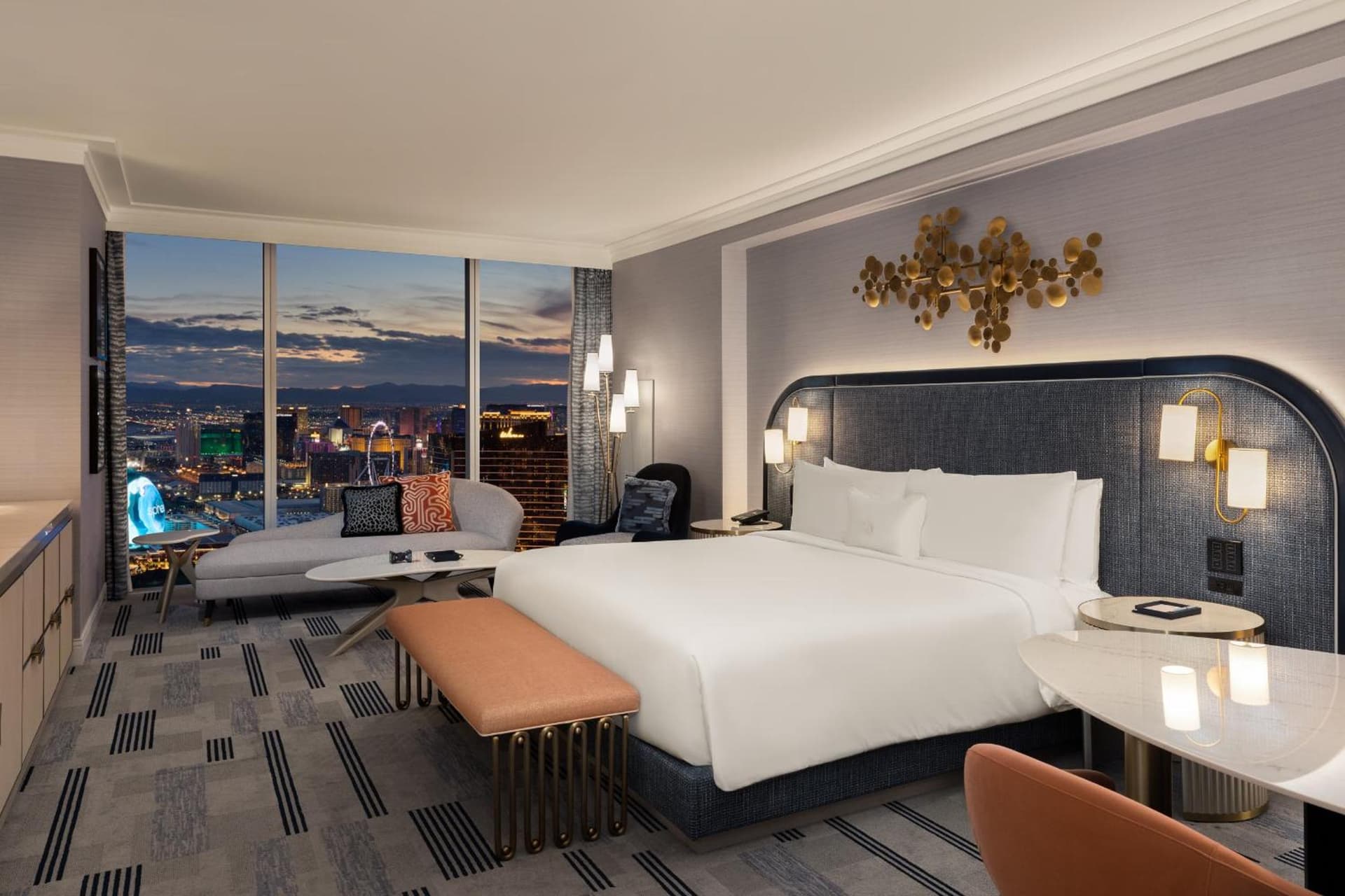 Fontainebleau Las Vegas, MICHELIN Key Award Hotel gallery photo in Las Vegas, NV — image 40