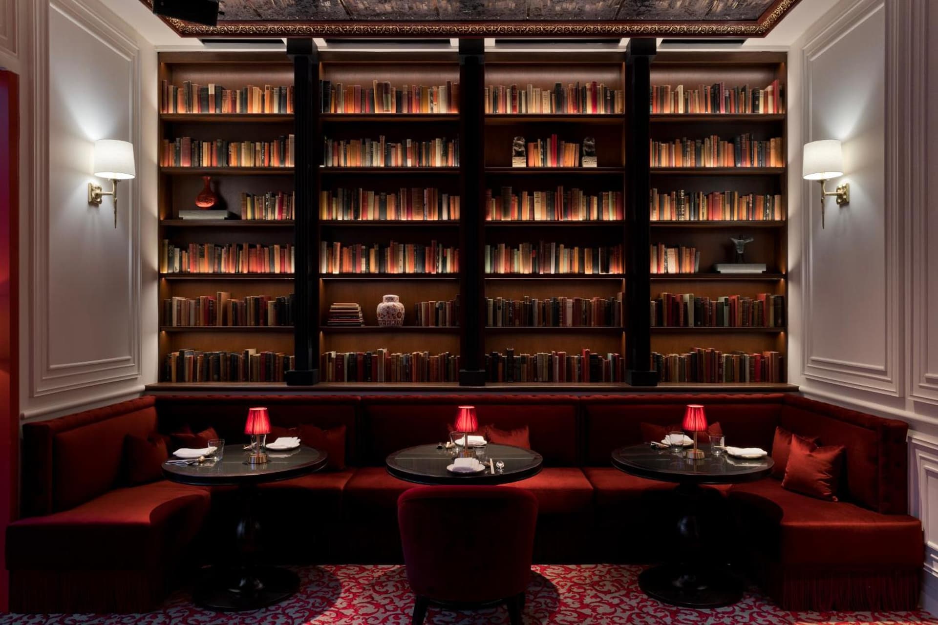 Fontainebleau Las Vegas, MICHELIN Key Award Hotel gallery photo in Las Vegas, NV — image 118