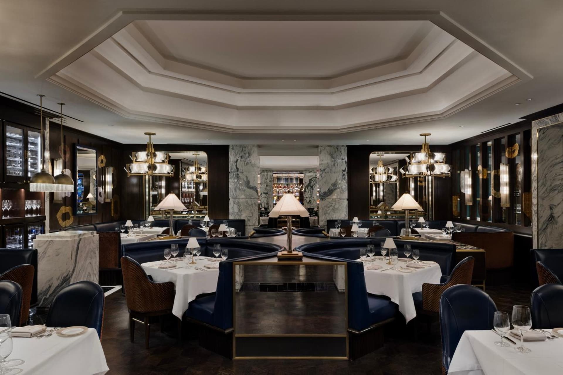 Fontainebleau Las Vegas, MICHELIN Key Award Hotel gallery photo in Las Vegas, NV — image 106