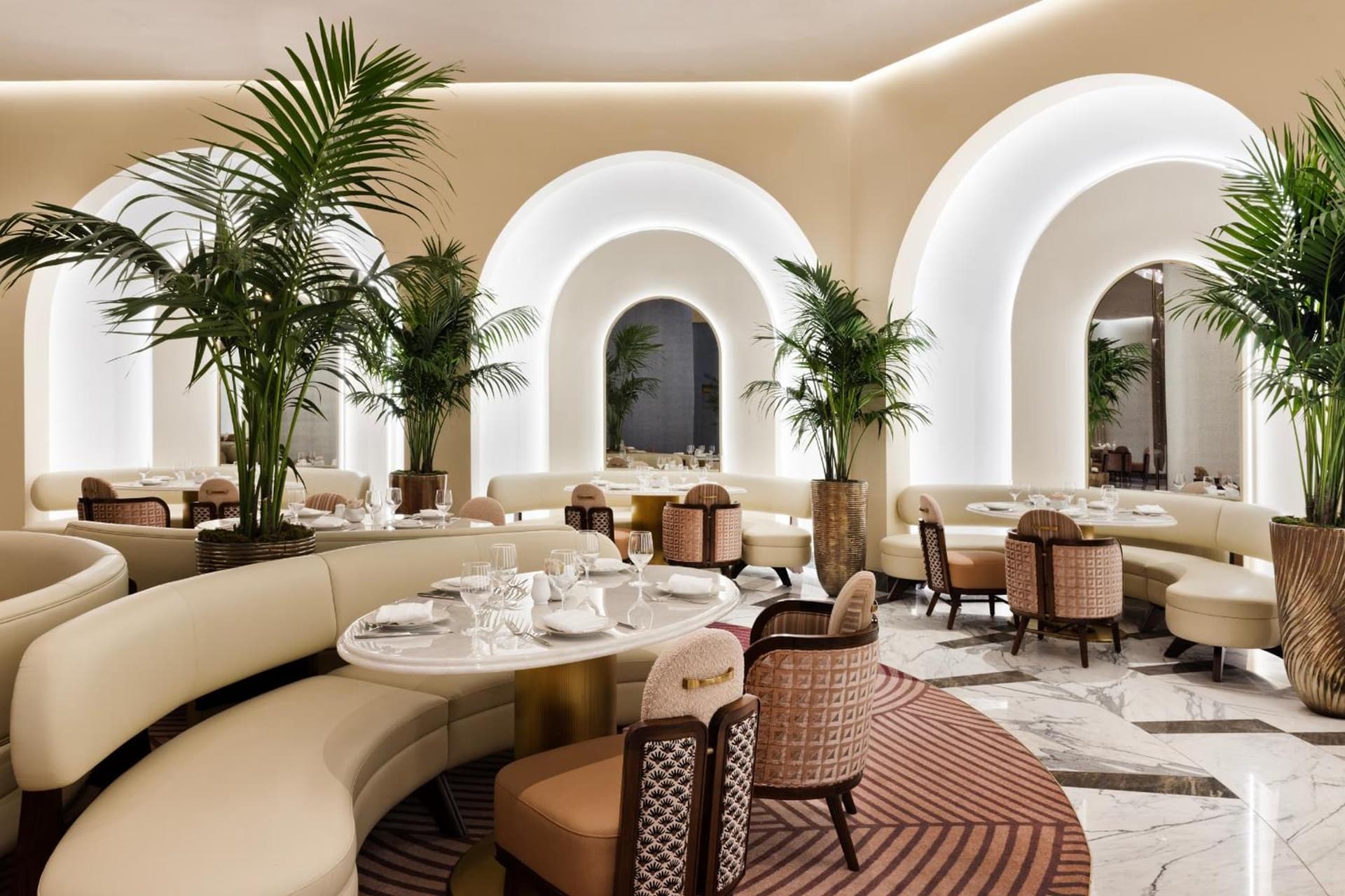 Fontainebleau Las Vegas, MICHELIN Key Award Hotel gallery photo in Las Vegas, NV — image 41