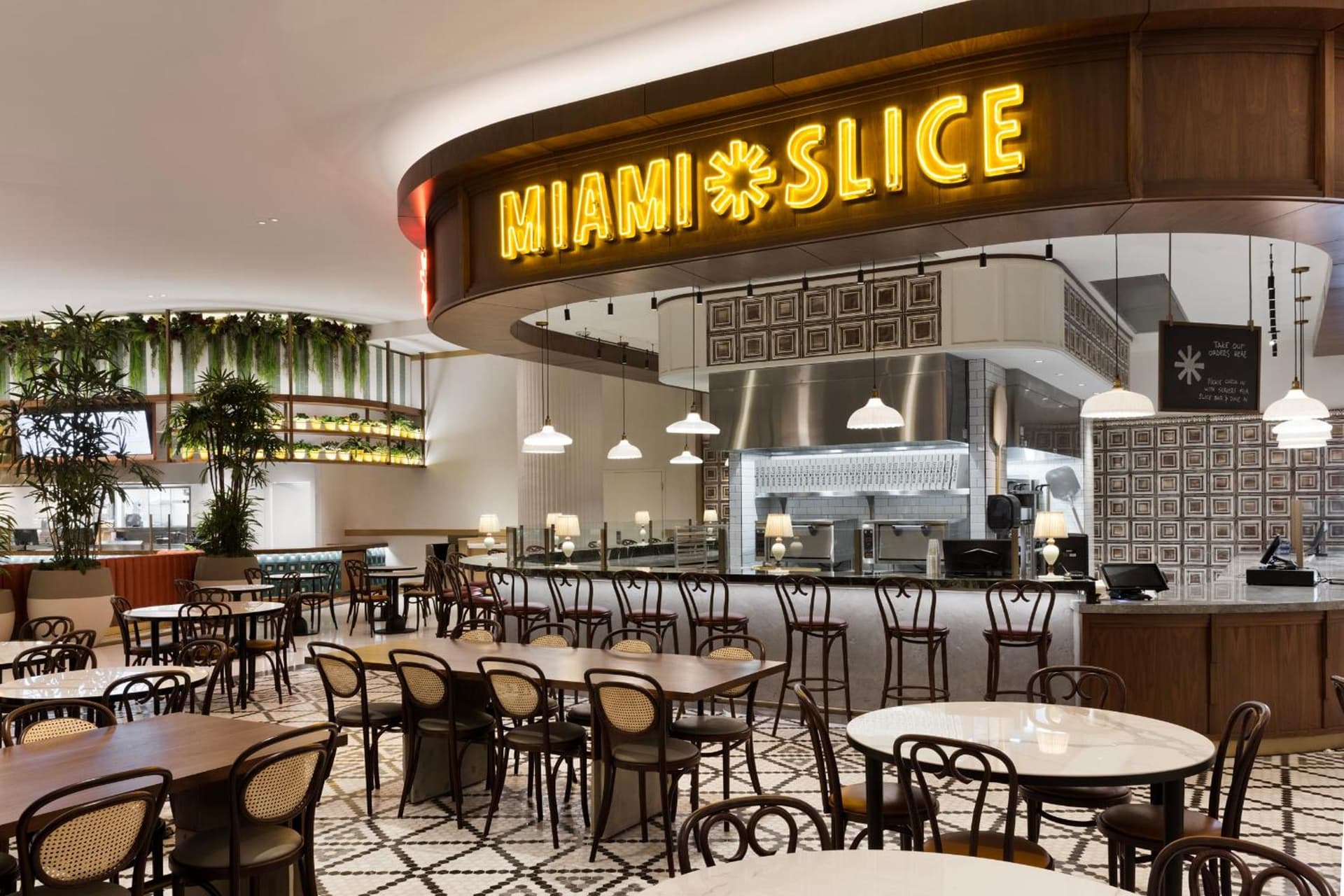 Fontainebleau Las Vegas, MICHELIN Key Award Hotel gallery photo in Las Vegas, NV — image 22