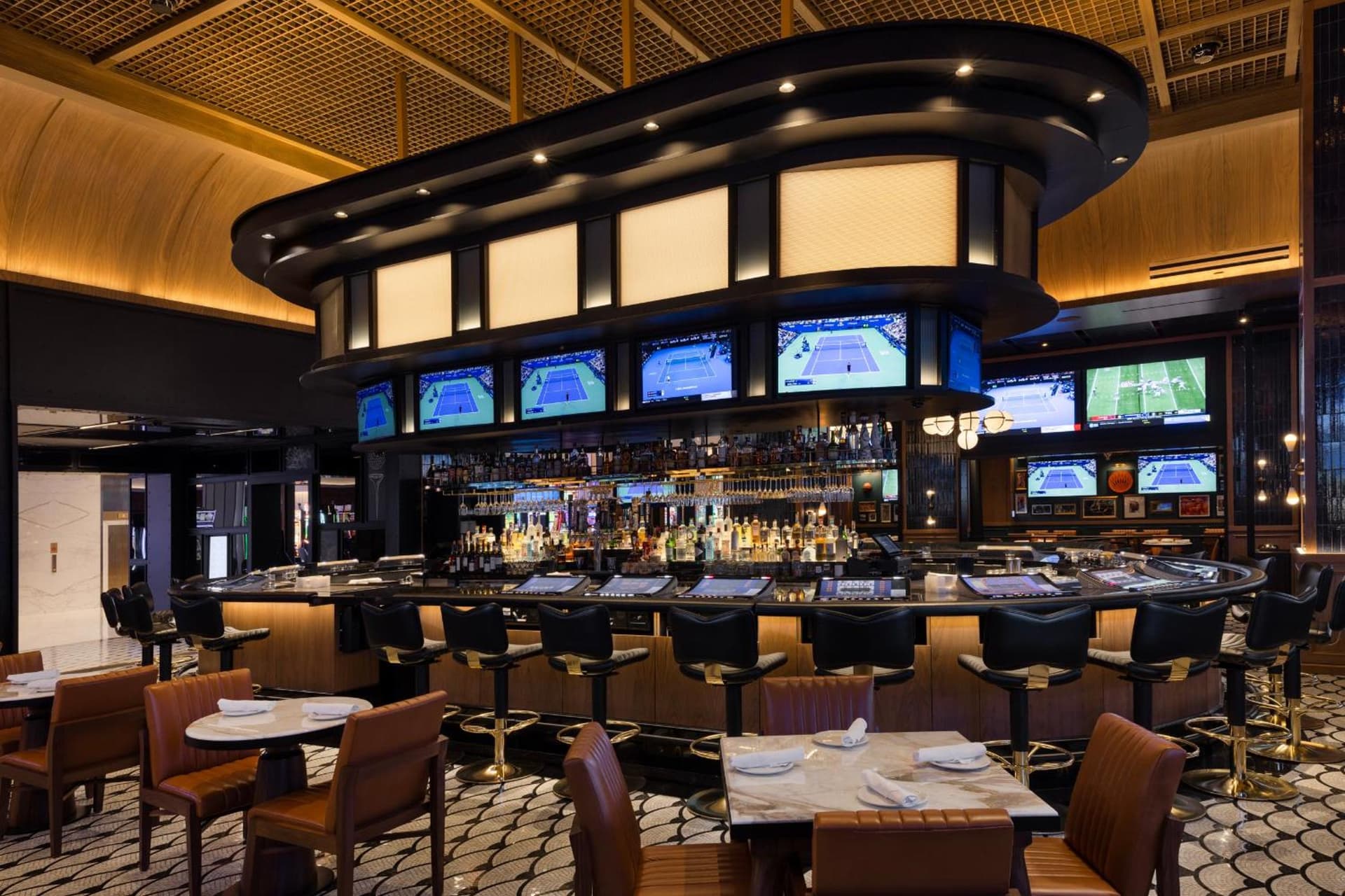 Fontainebleau Las Vegas, MICHELIN Key Award Hotel gallery photo in Las Vegas, NV — image 110