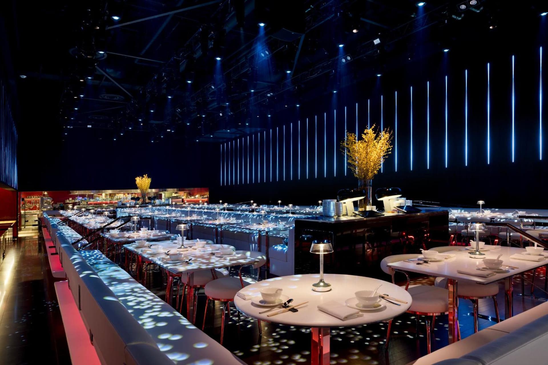 Fontainebleau Las Vegas, MICHELIN Key Award Hotel gallery photo in Las Vegas, NV — image 28