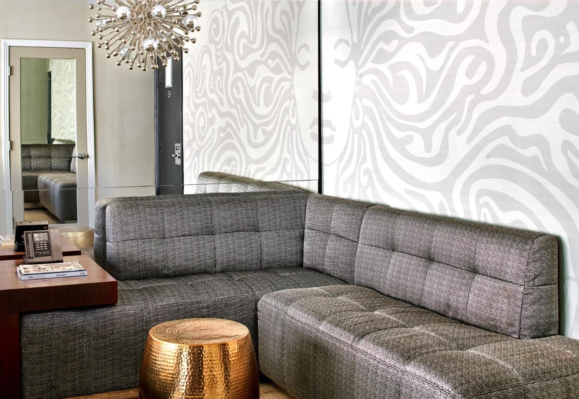 Hotel Ziggy On Sunset gallery photo in Los Angeles, CA — image 82