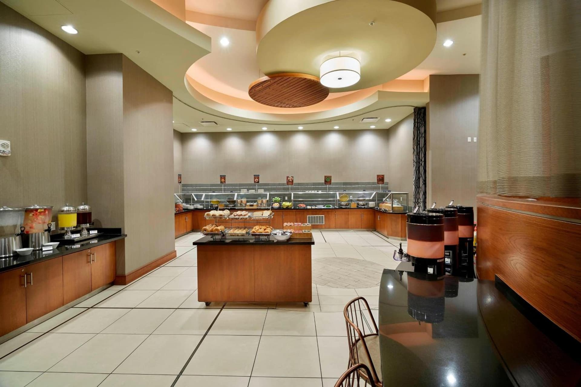SpringHill Suites by Marriott Las Vegas Convention Center gallery photo in Las Vegas, NV — image 57