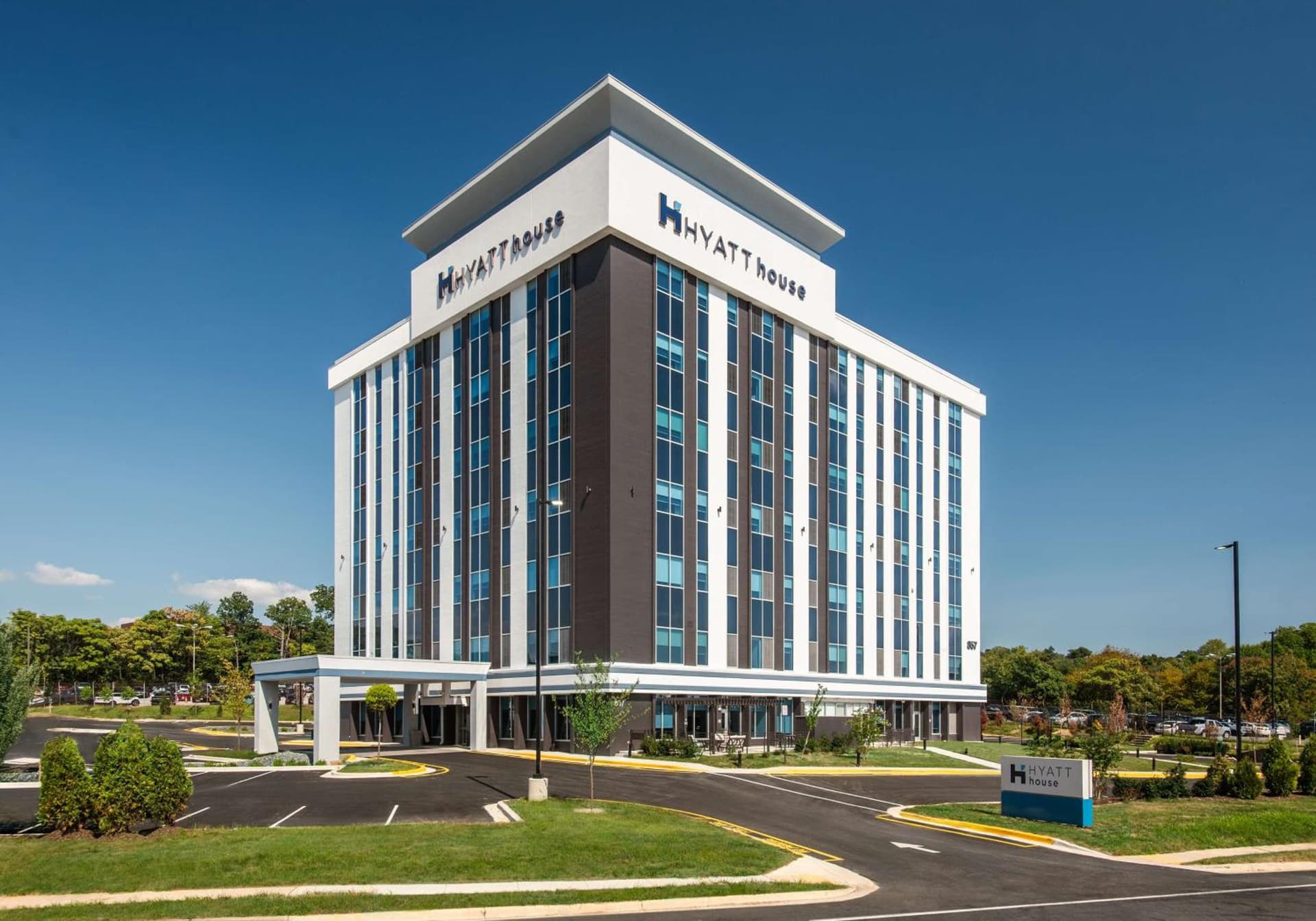 Hyatt House Bwi Airport/Baltimore exterior or lobby in Linthicum Heights — main listing photo