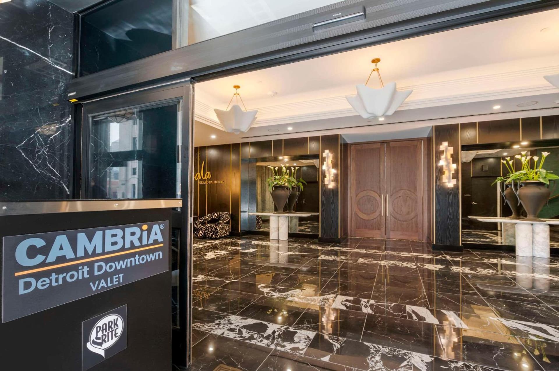 Cambria Hotel Detroit Downtown gallery photo in Detroit, MI — image 46