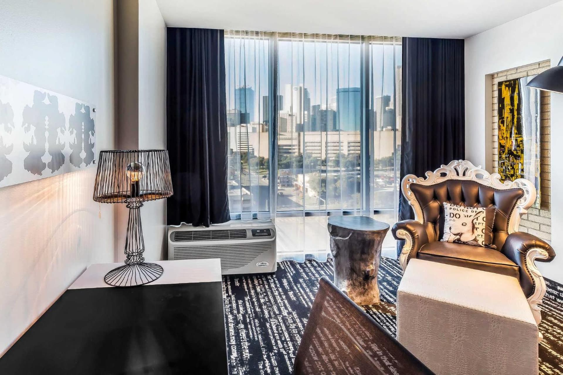 Lorenzo Hotel Dallas, Tapestry Collection by Hilton saltwater pool deck in Dallas, Texas