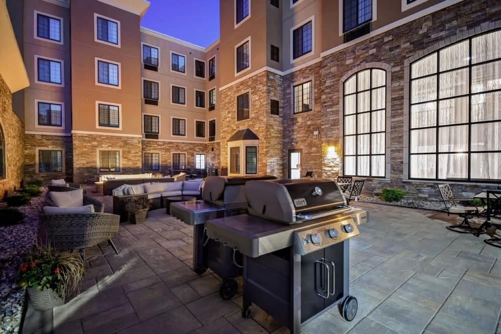 Staybridge Suites - Southgate - Detroit Area by IHG gallery photo in Southgate, MI — image 6