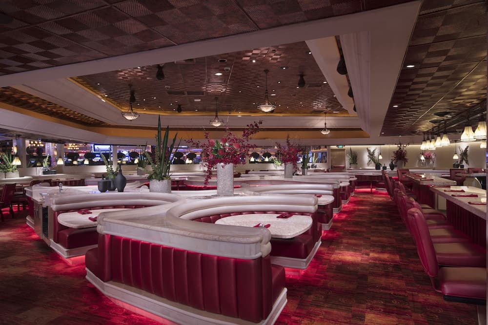 Western Village Inn & Casino by Peppermill Resorts interior in Sparks, NV — gallery photo 2