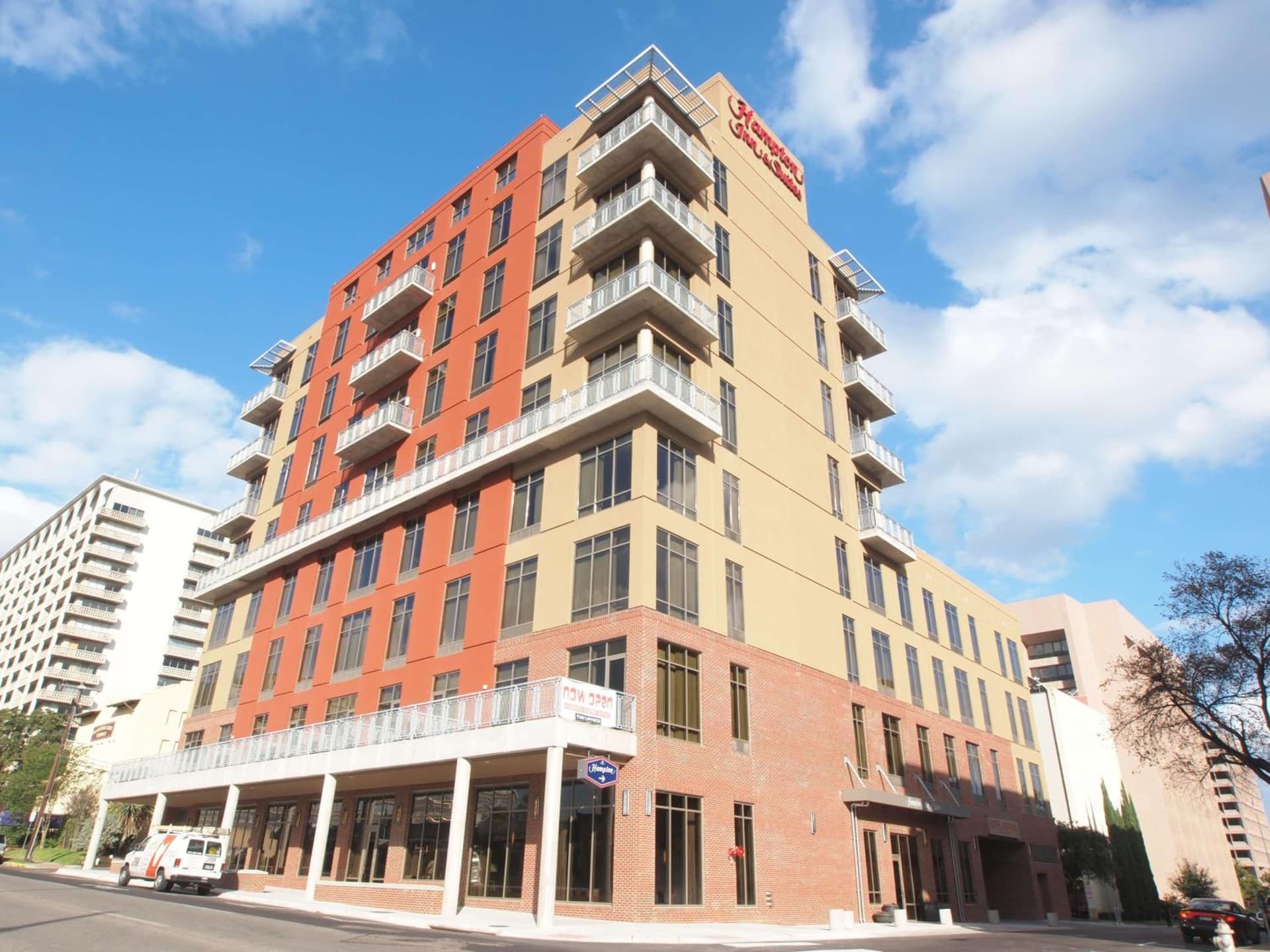 Hampton Inn and Suites Austin University Capitol — hotel in Austin, Texas