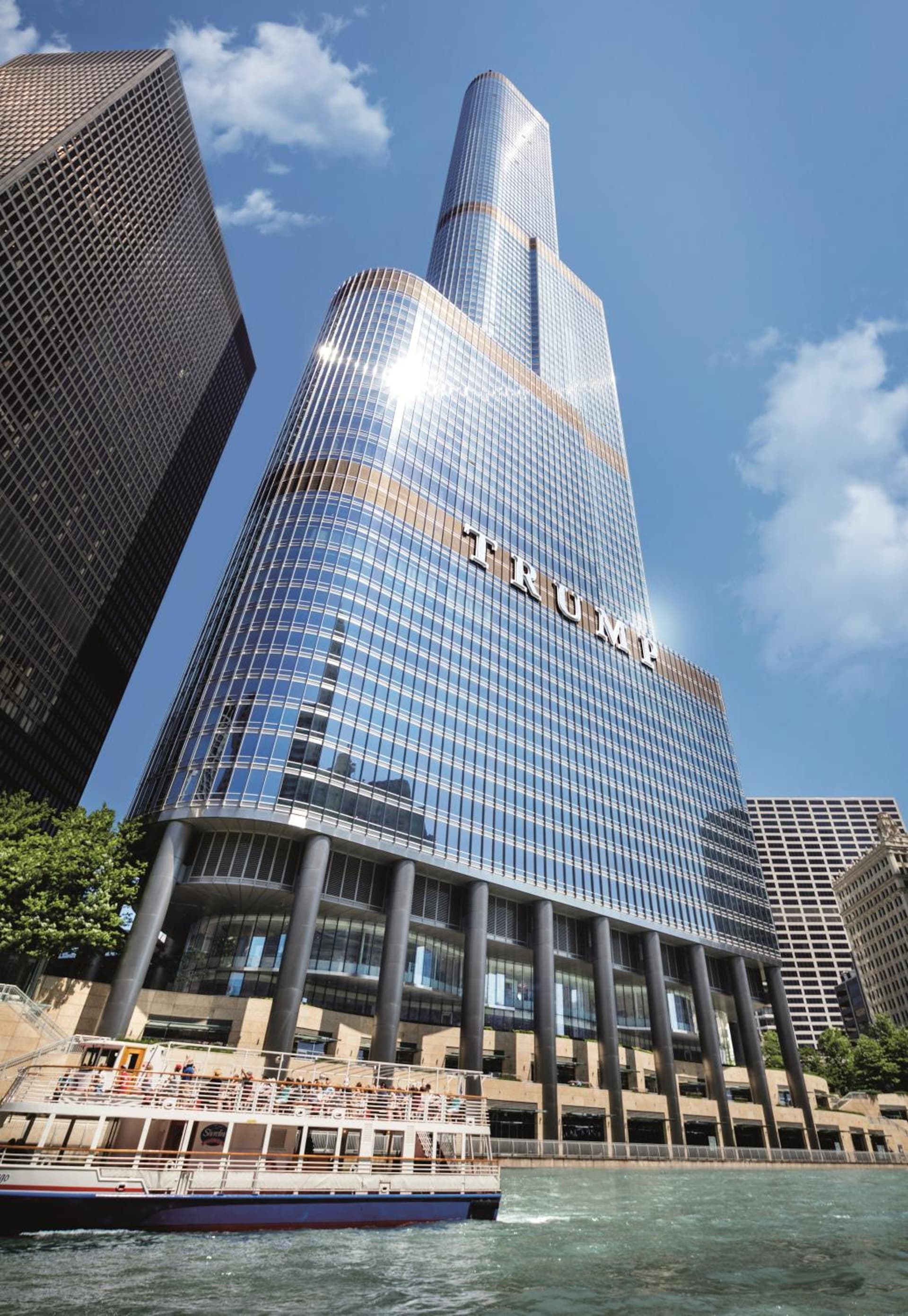 Trump International Hotel & Tower Chicago — hotel in Chicago, Illinois