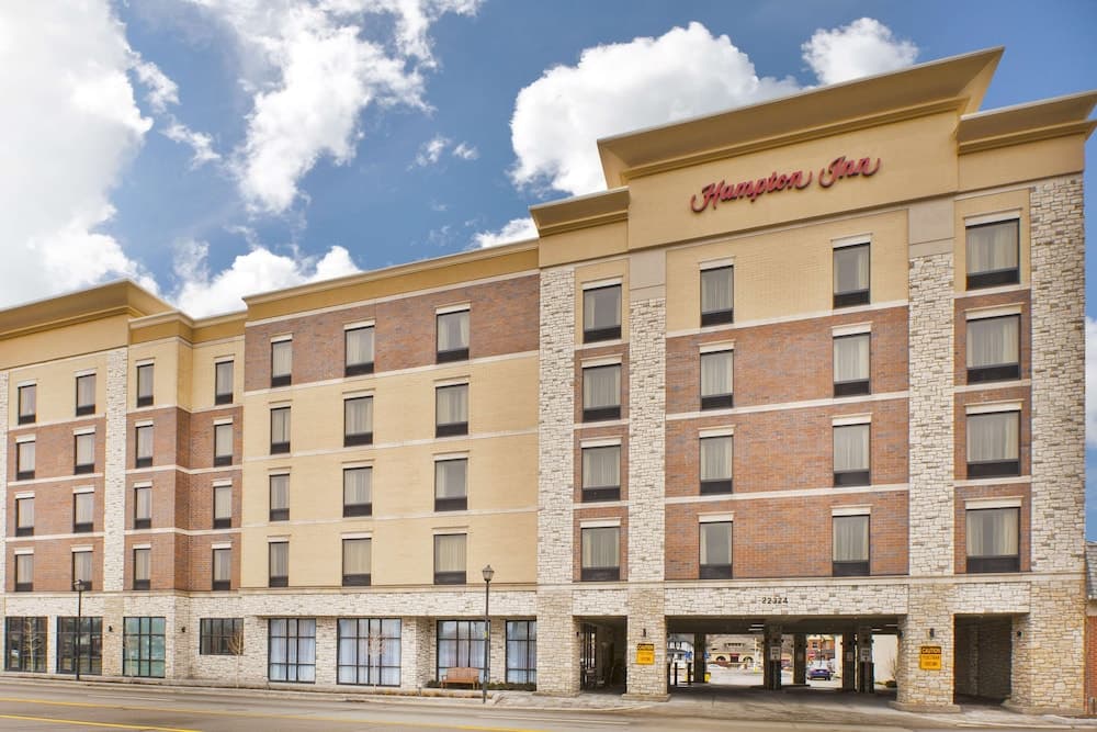 Hampton Inn by Hilton Detroit Dearborn — hotel in Romulus, Michigan